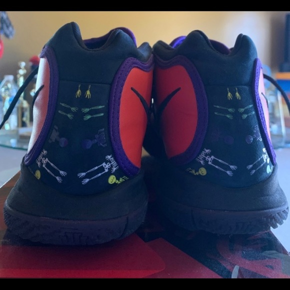 Nike Kyrie 4 Day of the Dead main image 4